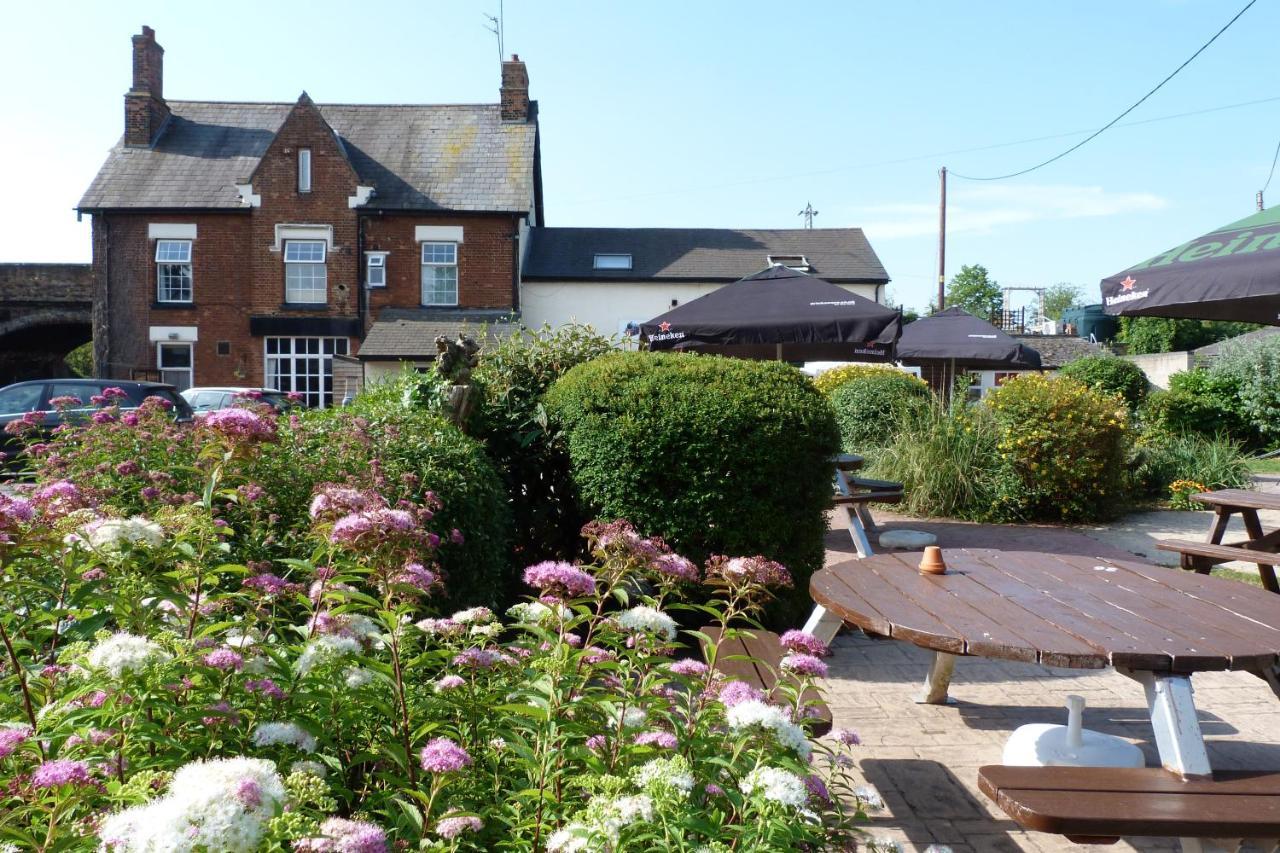 Railway Inn Culham Bagian luar foto